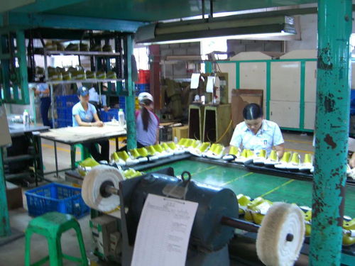 订单出笼 60家美国鞋企赴越寻厂，壮寻网络开启全球供应链新布局